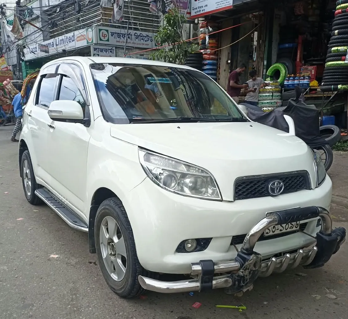2006 Toyota Rush Crop